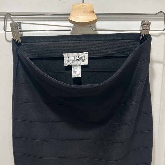 Joseph Ribkoff pencil mini skirt - Picture 8 of 9